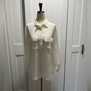 Club Monaco Silk Blouse. Off white. Size XS TP